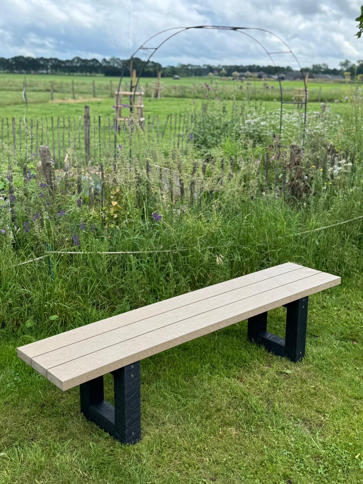 Bank Tendens (zonder leuning) beige